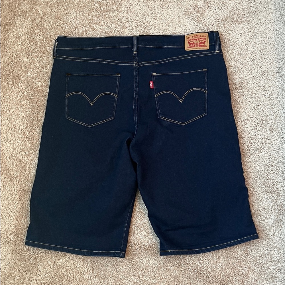 Levi’s Bermuda Denim Shorts - Picture 3 of 8